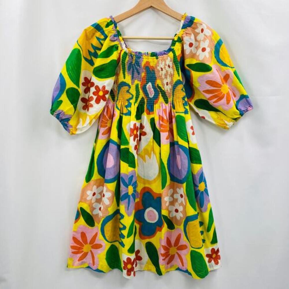 Fabula Girl's‎ 10 Vibrant Floral smocked Dress